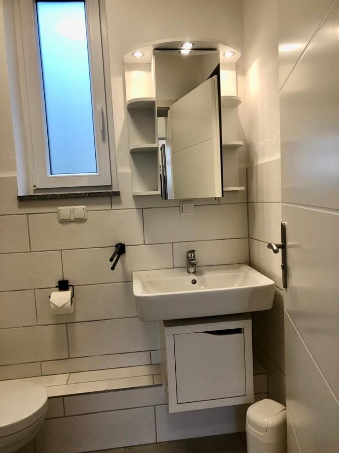 Erdgeschoss-Appartement Mit Seeblick Ahrensbok Esterno foto
