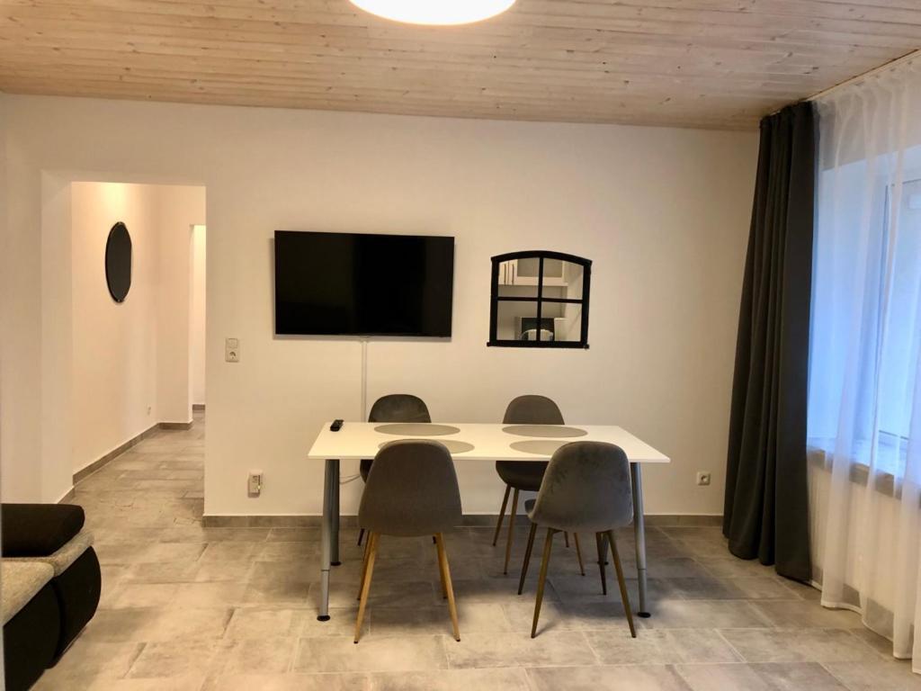 Erdgeschoss-Appartement Mit Seeblick Ahrensbok Esterno foto