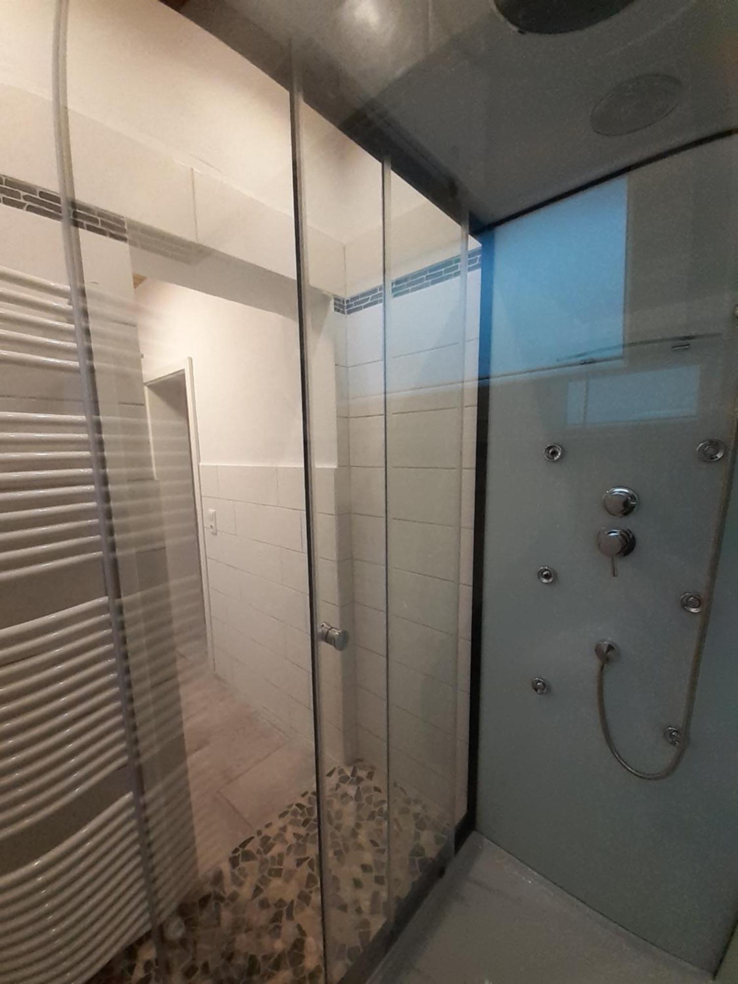 Erdgeschoss-Appartement Mit Seeblick Ahrensbok Esterno foto