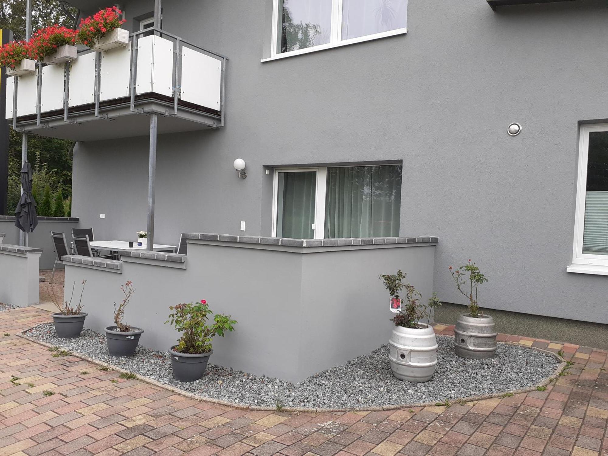 Erdgeschoss-Appartement Mit Seeblick Ahrensbok Esterno foto